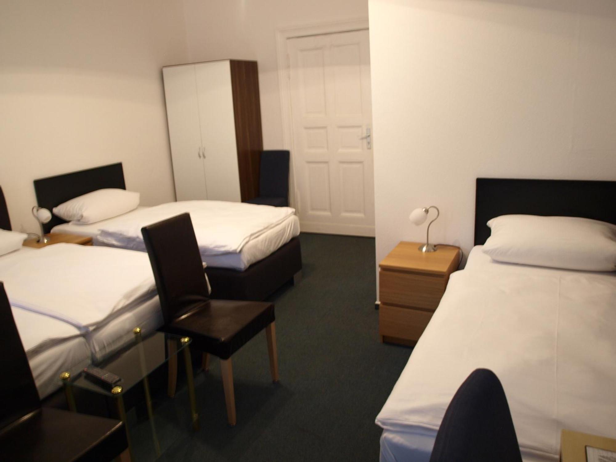 Hotel-Pension Dorma Berlin Dış mekan fotoğraf