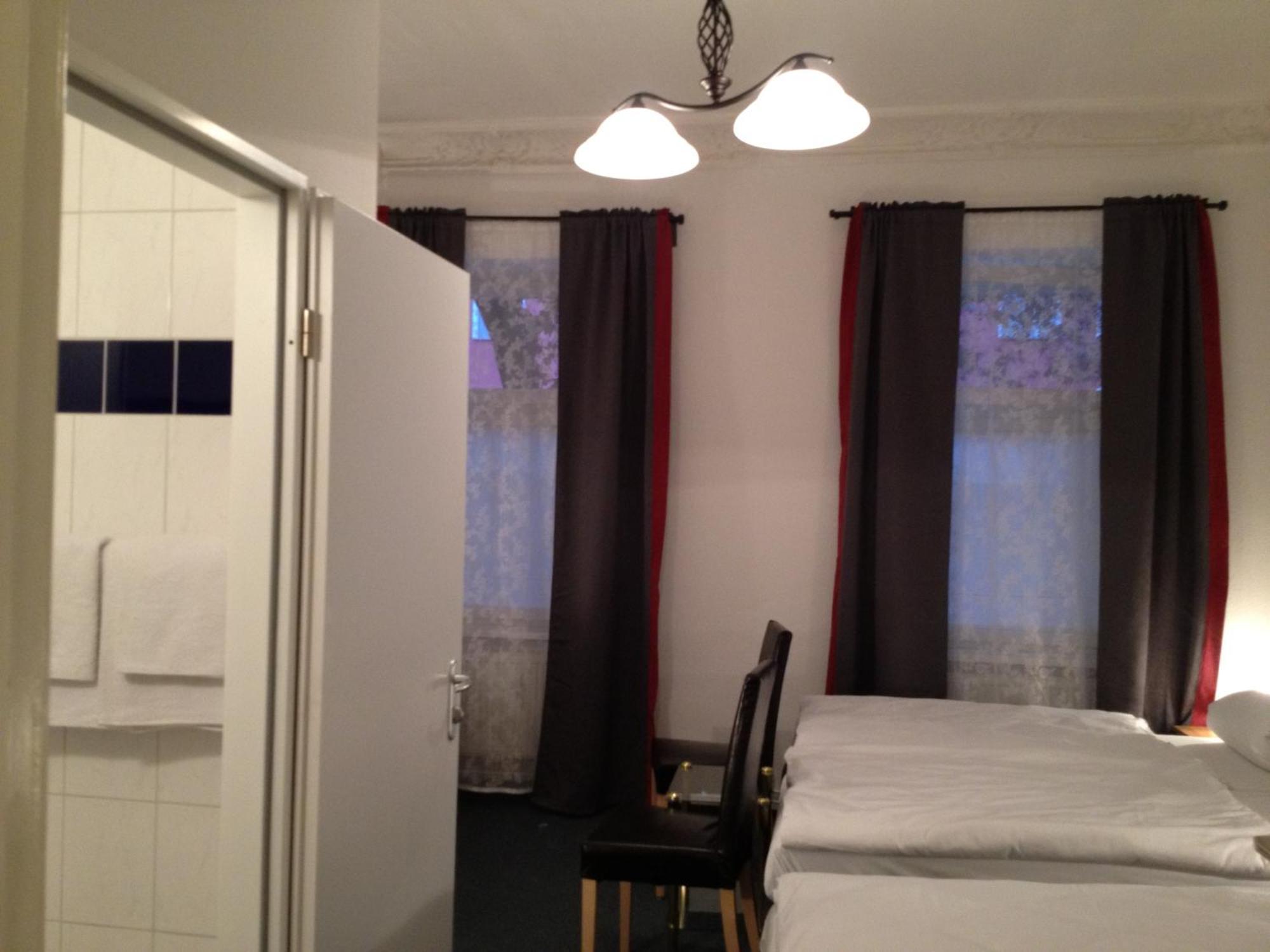 Hotel-Pension Dorma Berlin Dış mekan fotoğraf