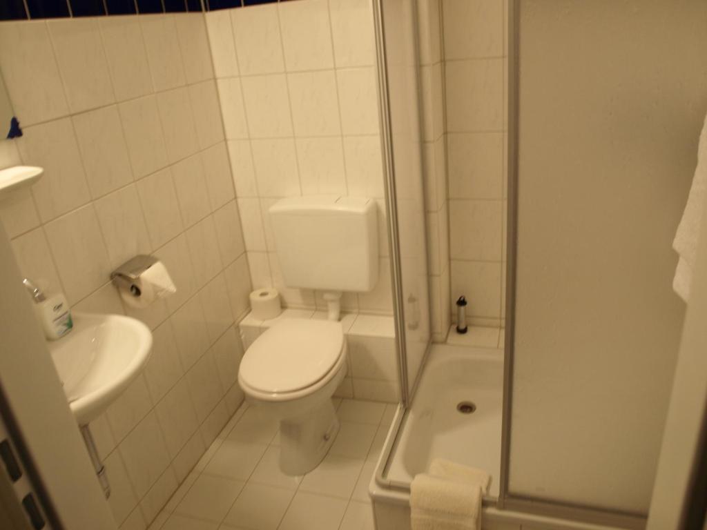 Hotel-Pension Dorma Berlin Oda fotoğraf